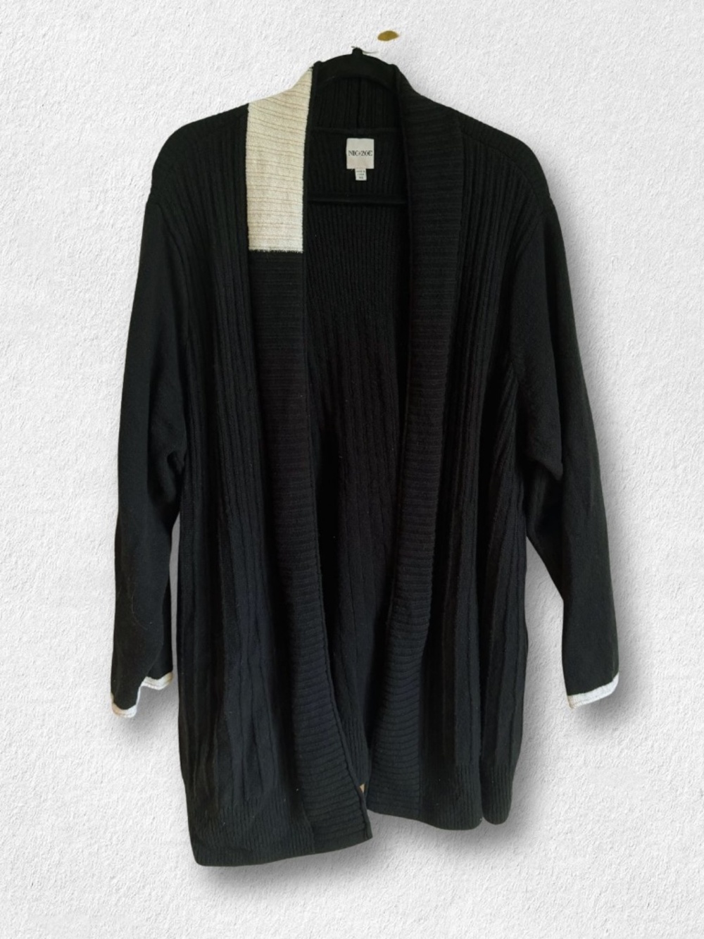 Nic+Zoe Black and White Color Block Sweater Cardigan – 3X